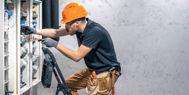 Best Electrical Troubleshooting Services  in Massillon, OH